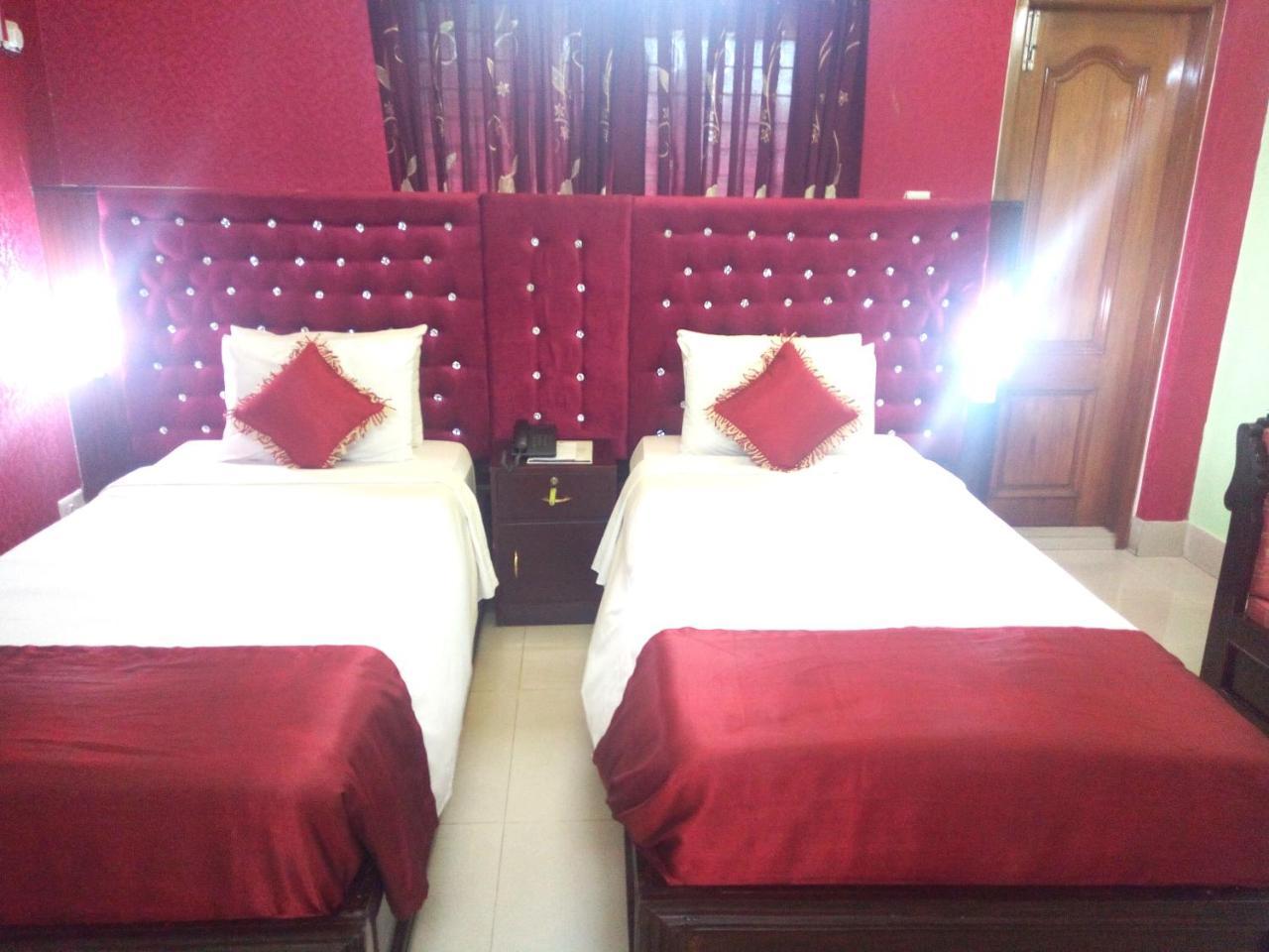 Hotel Lake View Plaza Dhaka Zewnętrze zdjęcie