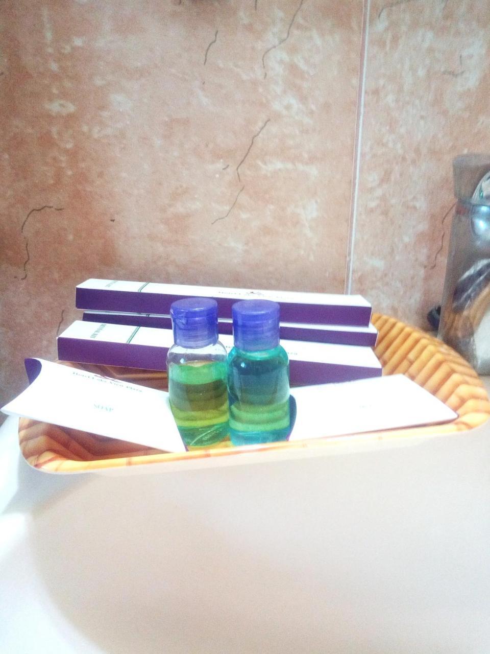 Hotel Lake View Plaza Dhaka Zewnętrze zdjęcie