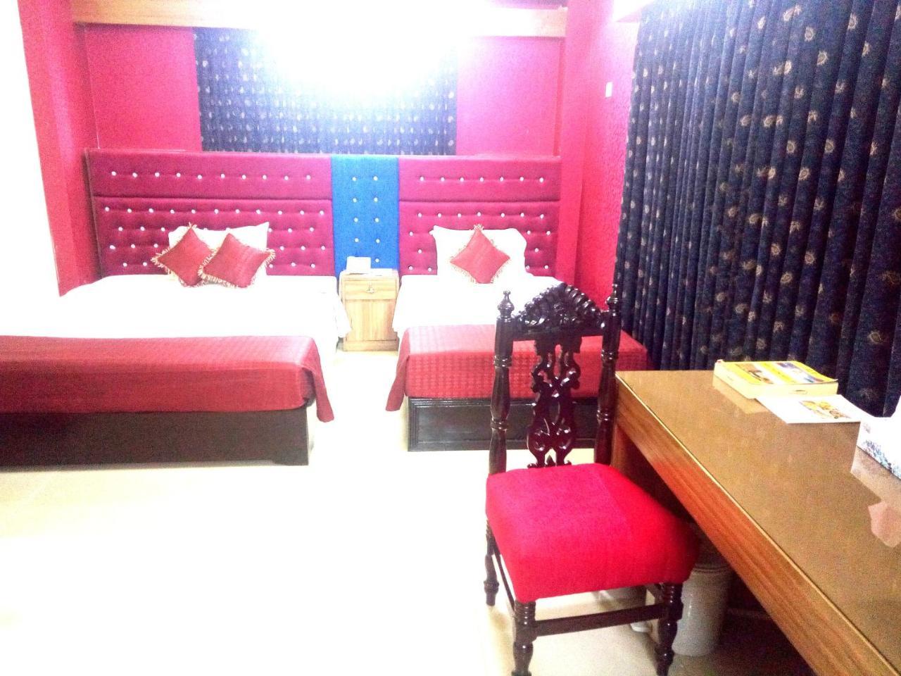 Hotel Lake View Plaza Dhaka Zewnętrze zdjęcie