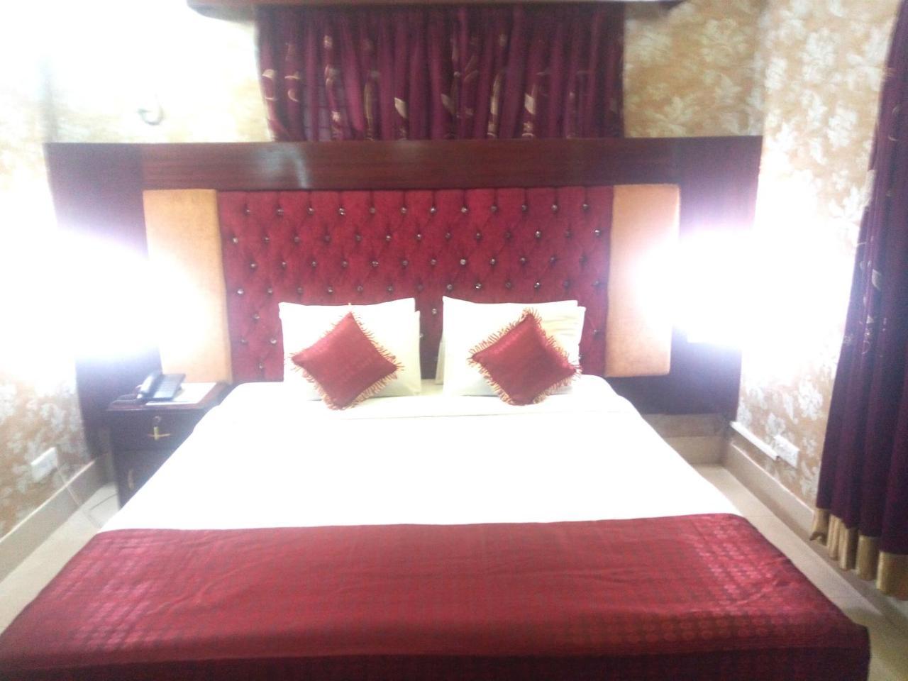 Hotel Lake View Plaza Dhaka Zewnętrze zdjęcie
