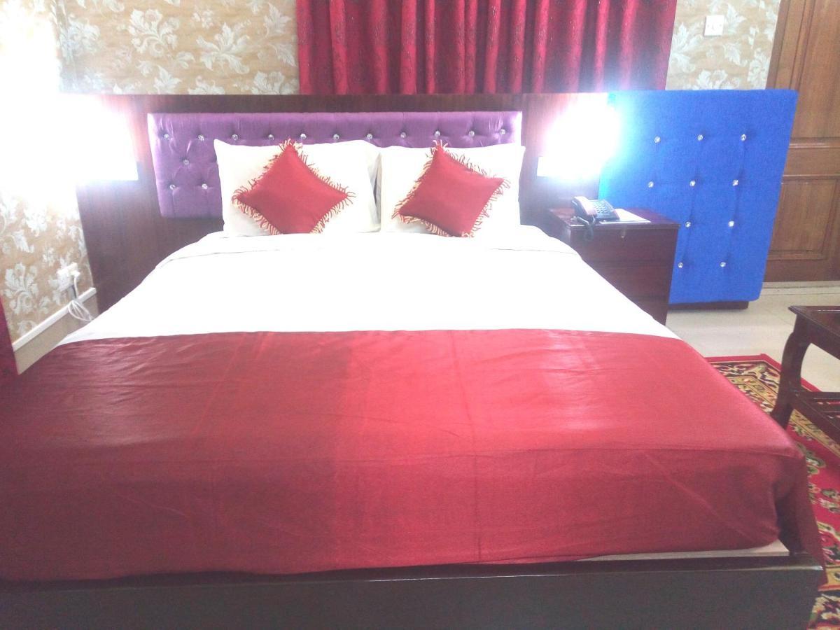 Hotel Lake View Plaza Dhaka Zewnętrze zdjęcie